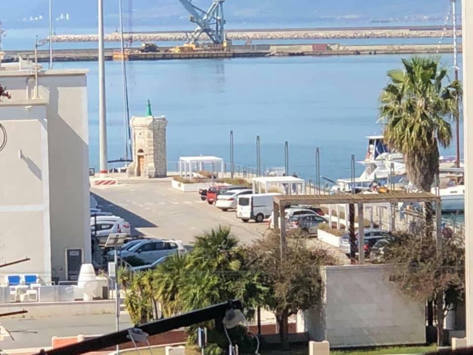 مبيت وإفطار كالياري La Marina المظهر الخارجي الصورة