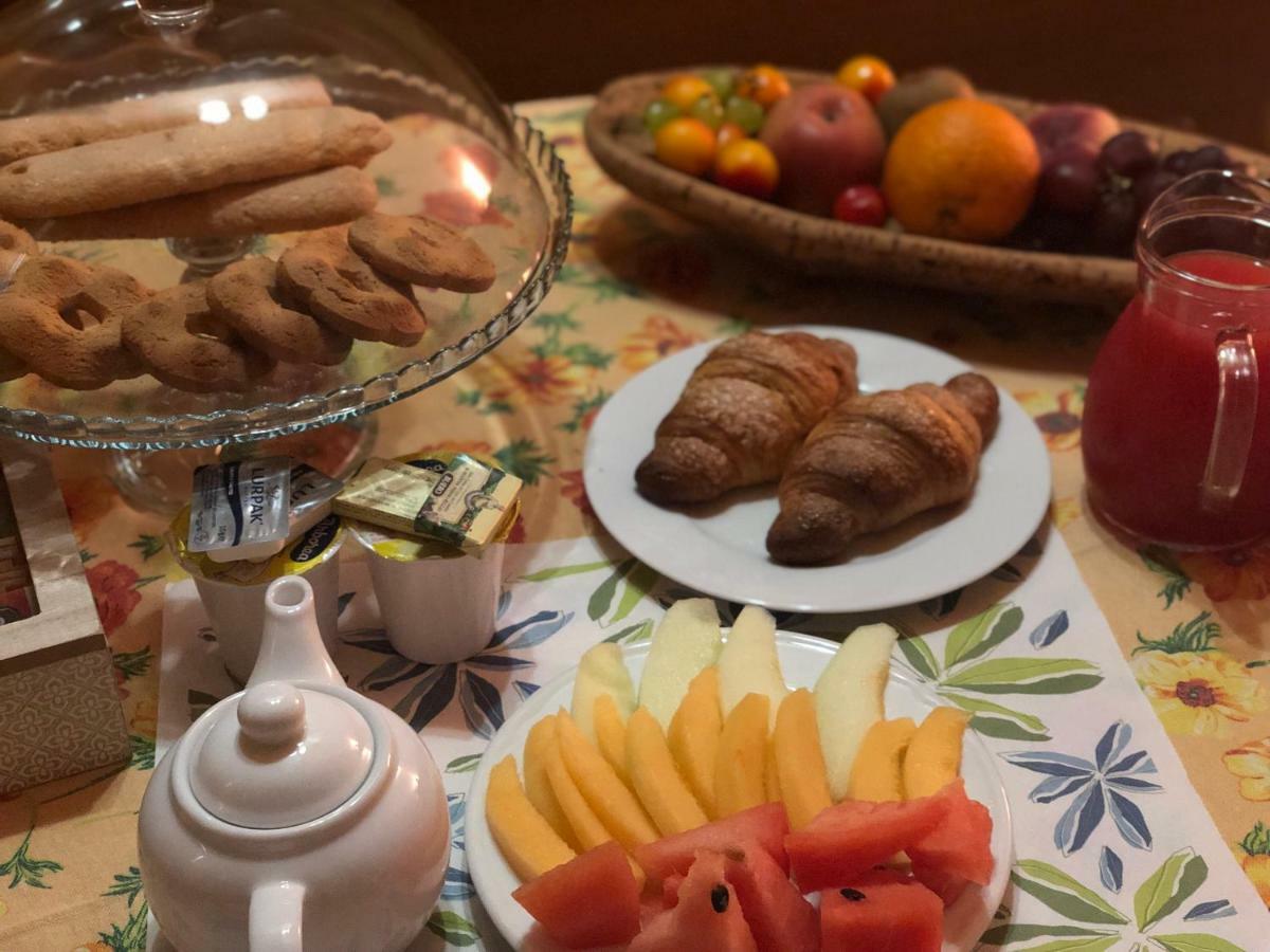 مبيت وإفطار كالياري La Marina المظهر الخارجي الصورة